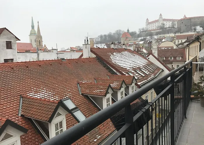 Bastova, Stela & Mia Apartmán Bratislava