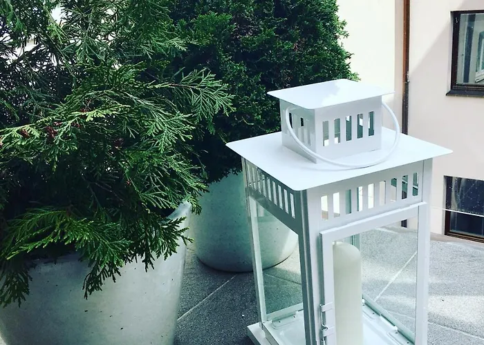 Bastova, Stela & Mia Lägenhet *