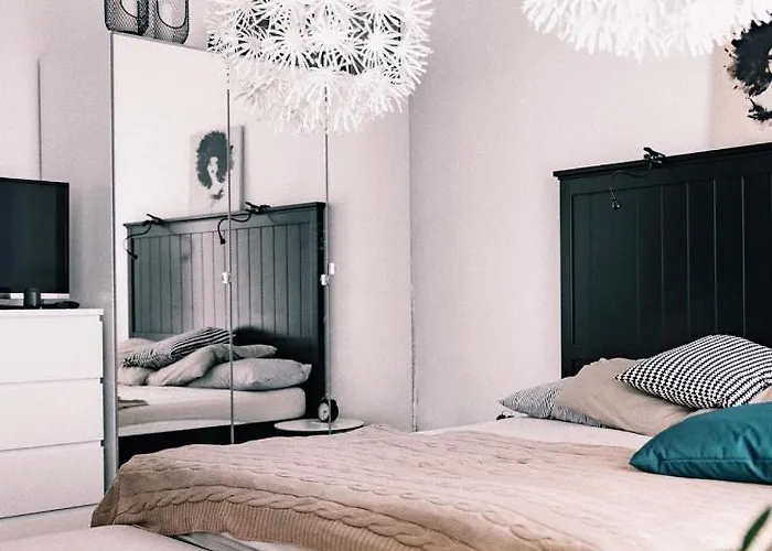 Bastova, Stela & Mia