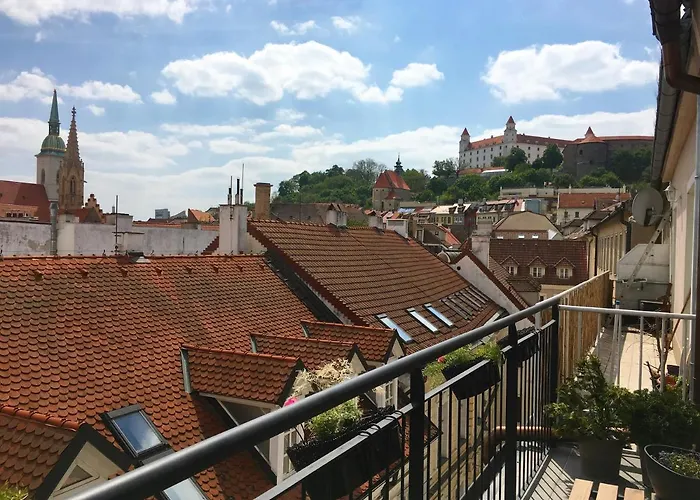 Bastova, Stela & Mia *