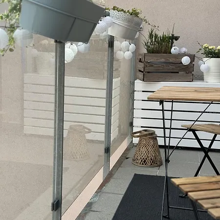 Bastova, Stela & Mia Apartment