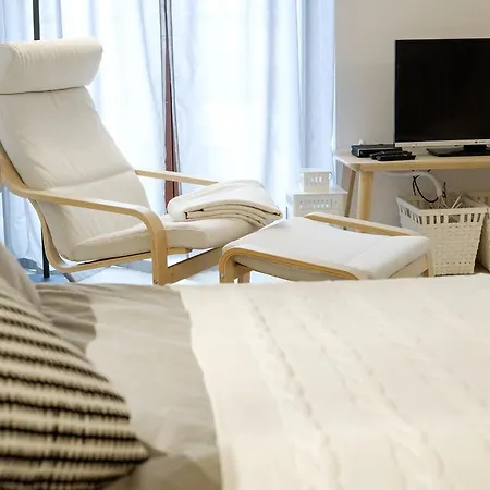 Bastova, Stela & Mia Pressburg