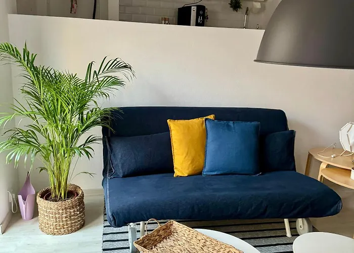 Bastova, Stela & Mia 브라티슬라바